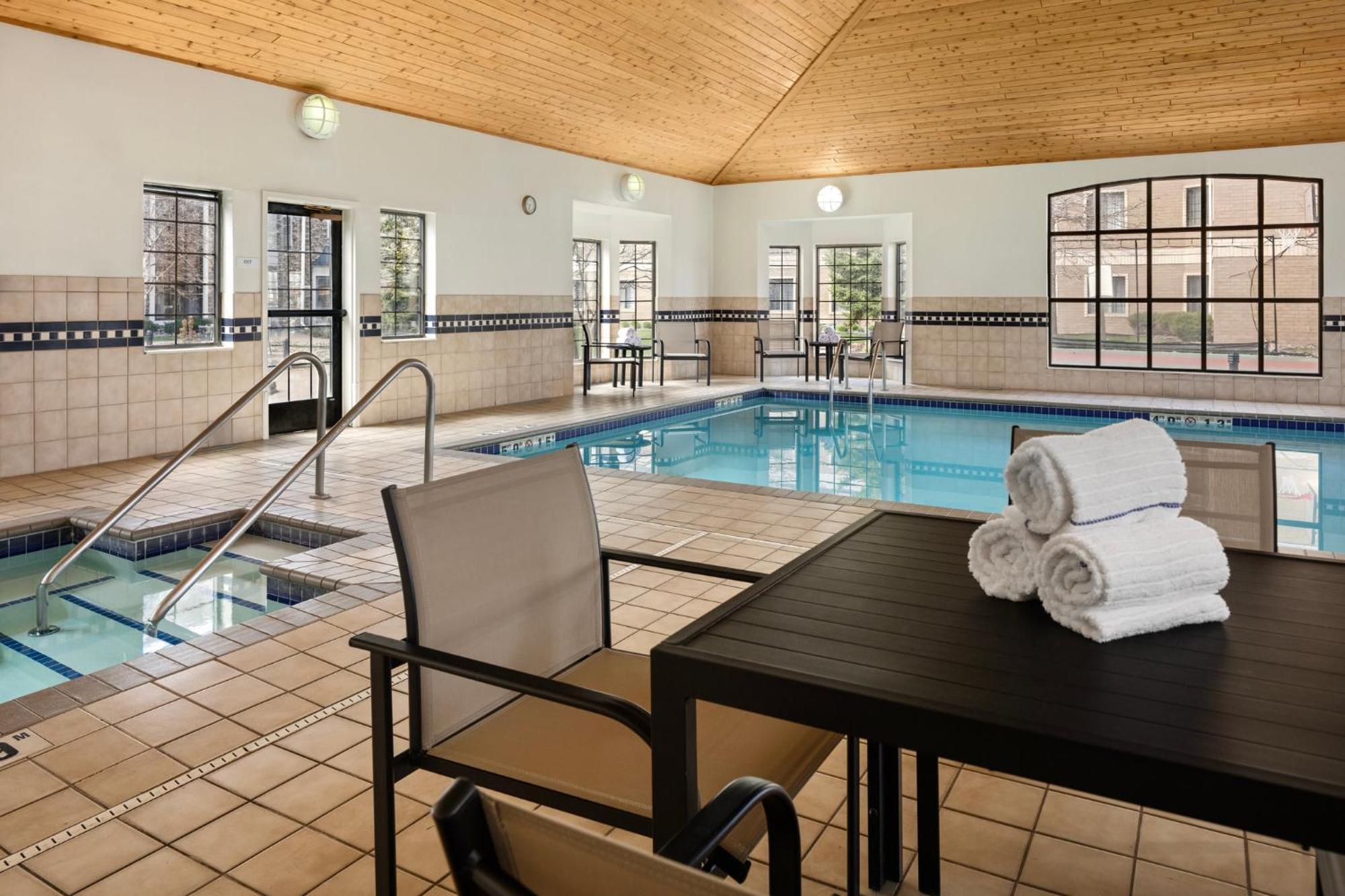 Staybridge Suites Minneapolis-Maple Grove By Ihg Eksteriør bilde